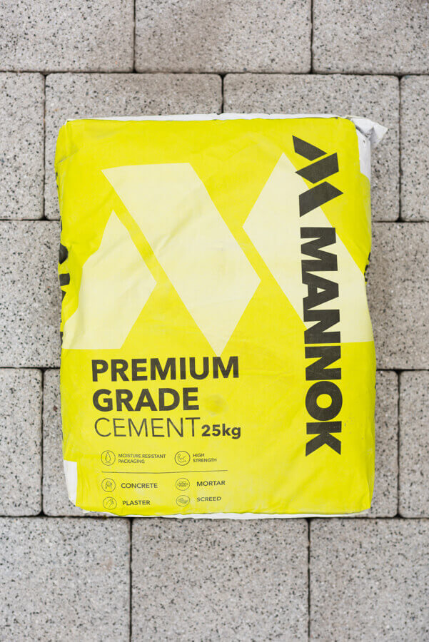 0161 Mannok Cement 25kg